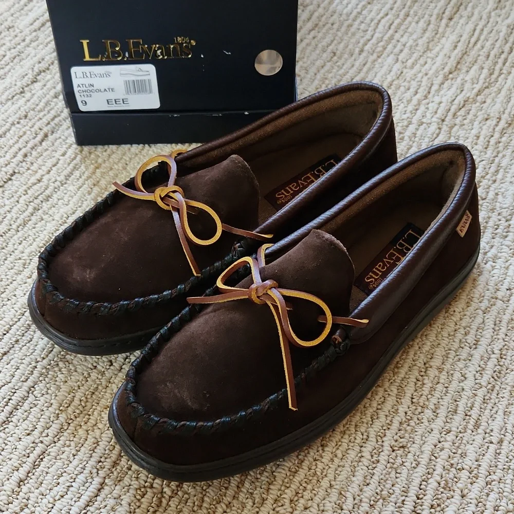 L.B. Evans Atlin Slipper 9EEE New in Box Chocolate - Picture 2 of 7
